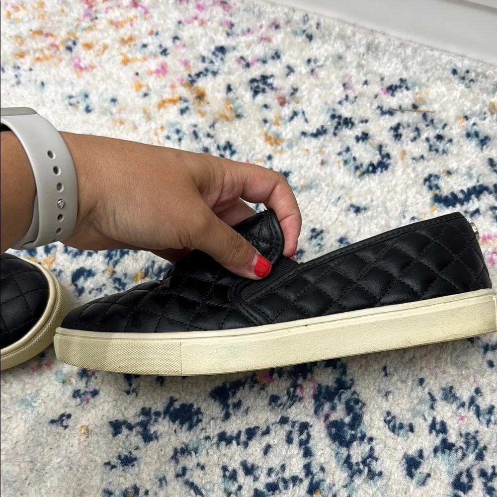 Steve Madden Black Quilted Slip-On Shoes - Picture 3 of 5